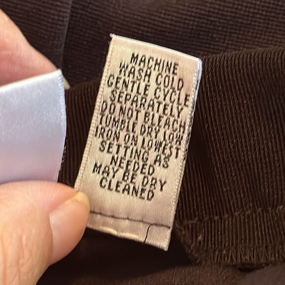 Chico’s Design black thick knit polyester/spandex pull on pants - Picture 7 of 7